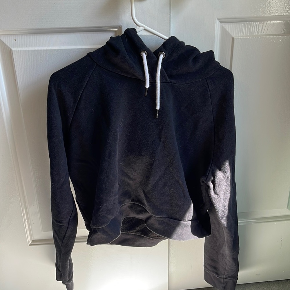 Black Aeropostale Cropped Hoodie Sweatshirt, medium